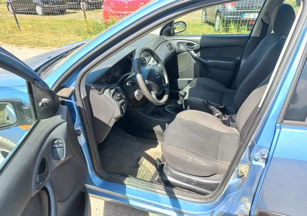 Ford Focus cena 4300 przebieg: 143000, rok produkcji 2003 z Opoczno małe 137